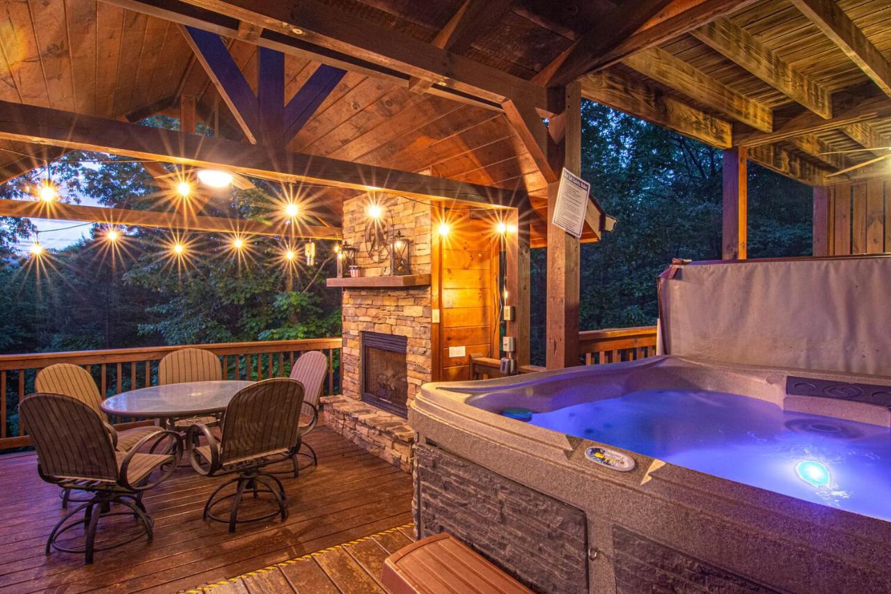 Incredible Views! - Pet Friendly - Aska Adventure Area - Bearfoot Bungalow บลูริดจ์ ภายนอก รูปภาพ